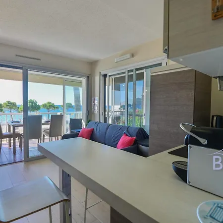 Breathtaking View Of The Big Blue Apartment Cannes